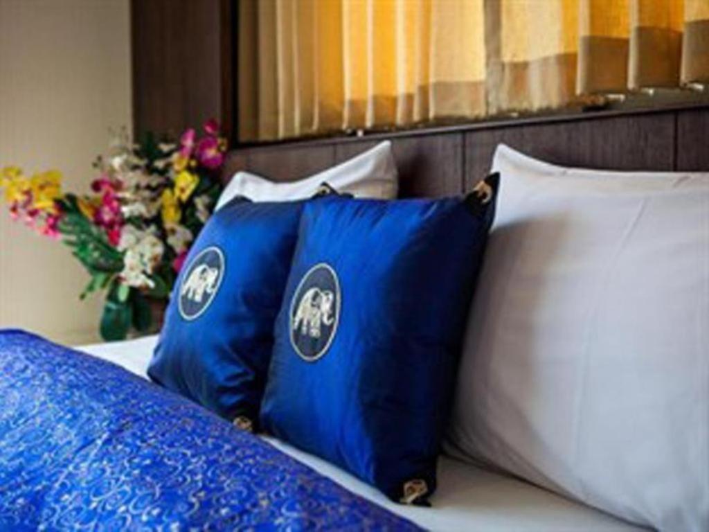 Triple Rund Place Hotel Patong Zewnętrze zdjęcie