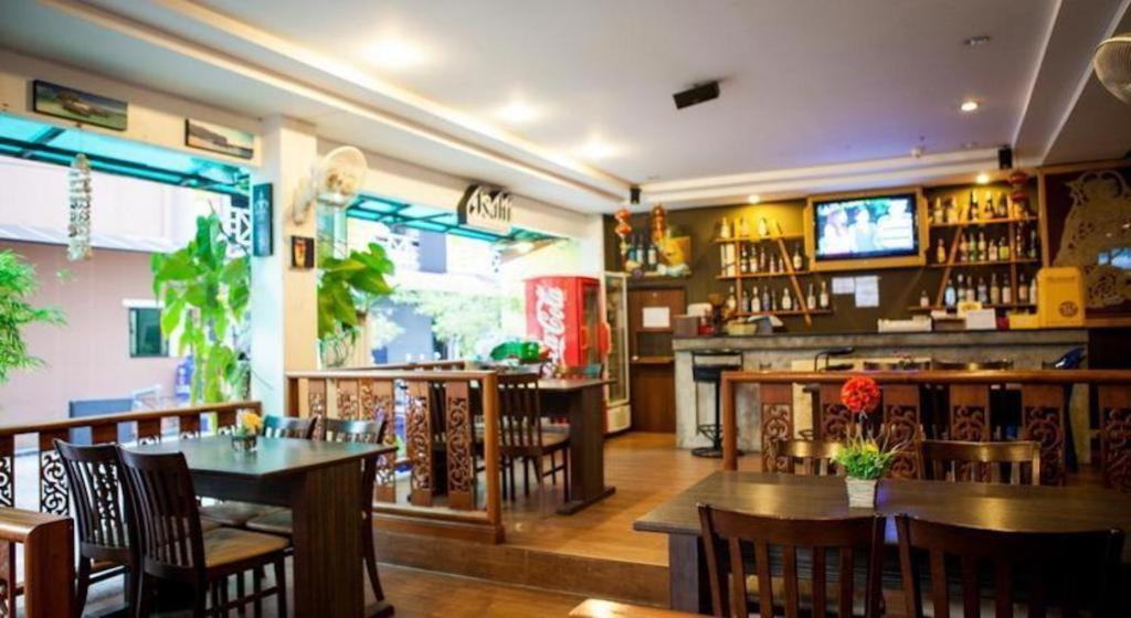 Triple Rund Place Hotel Patong Zewnętrze zdjęcie