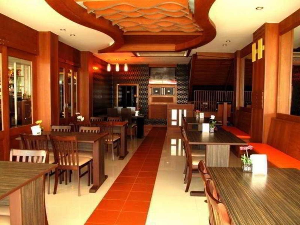 Triple Rund Place Hotel Patong Zewnętrze zdjęcie