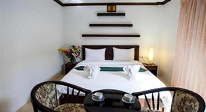 Triple Rund Place Hotel Patong Zewnętrze zdjęcie