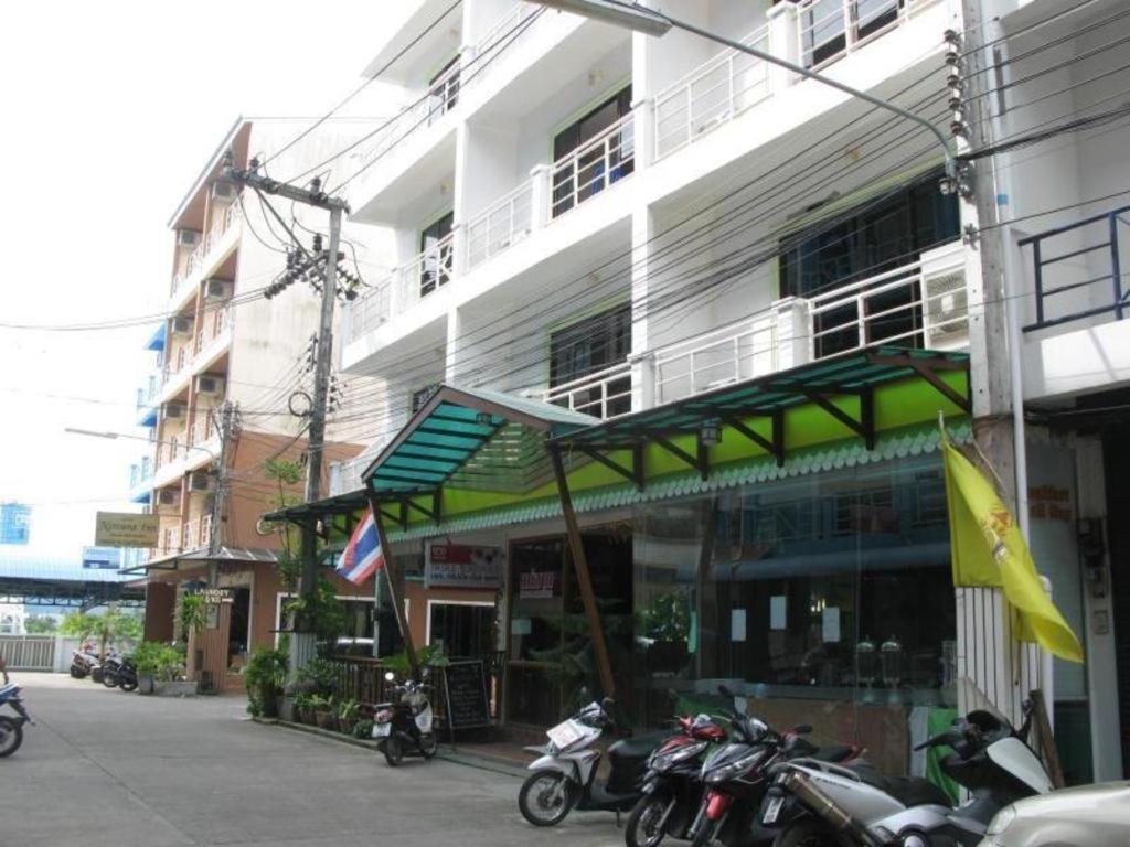 Triple Rund Place Hotel Patong Zewnętrze zdjęcie